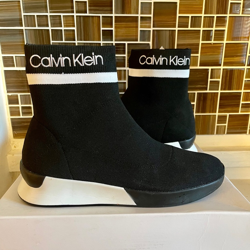 CALVIN KLEIN SOCK SHOES